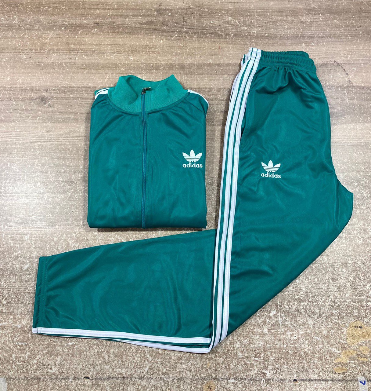 ESSENTIAL COMFORT - Sudadera Deportiva Unisex